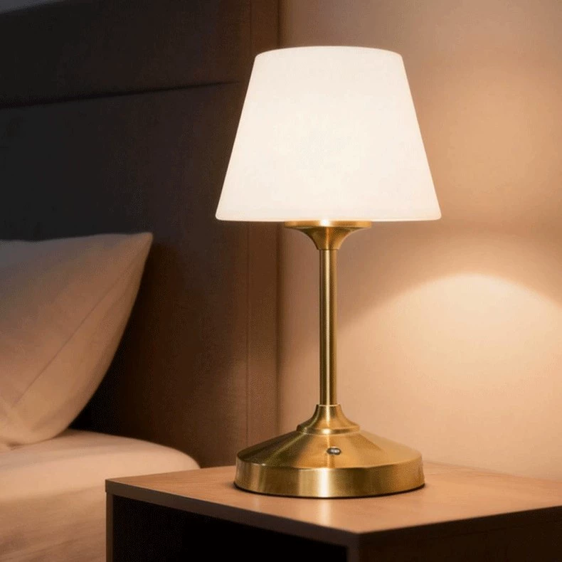 O1CN01wDbewT2GUlEMKzOoK_!!2212783359019-0-cib.jpg_ Wholesale Nordic Luxury Jellyfish Mushroom Lamp, High-end Aesthetic Bedside Night Light, Creative Ambience Decor Table Lamp for Bedroom Home Interior - Image 1